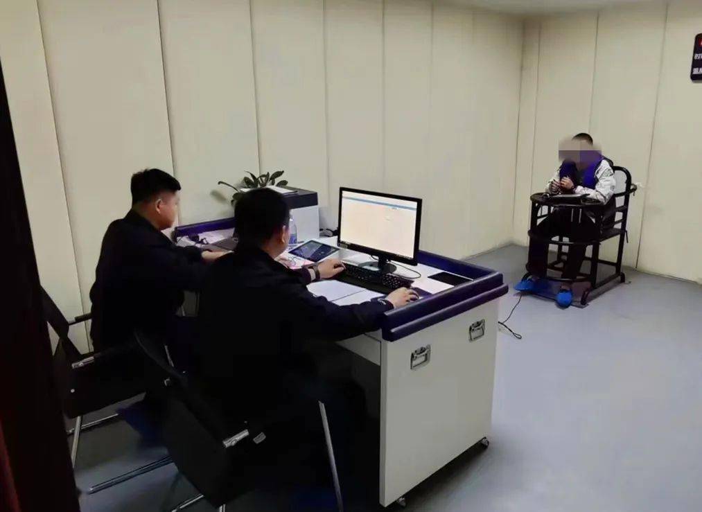 男子见“材”起意警PP电子 PP电子平台方提醒保管好工地建筑材料(图1)