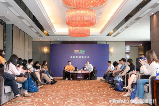 卓远品牌2021经销商盛会暨岩板瓷砖产品战略发布会圆满PP电子 PP电子平台成功！(图11)