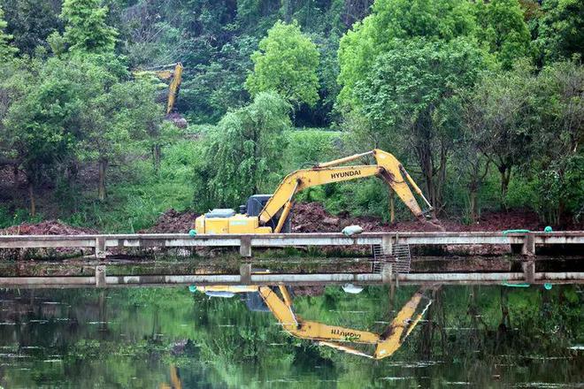 PP电子 PP电子平台足球场、篮球场、儿童游乐园……鹭栖湖体育公园加紧建设中(图5)
